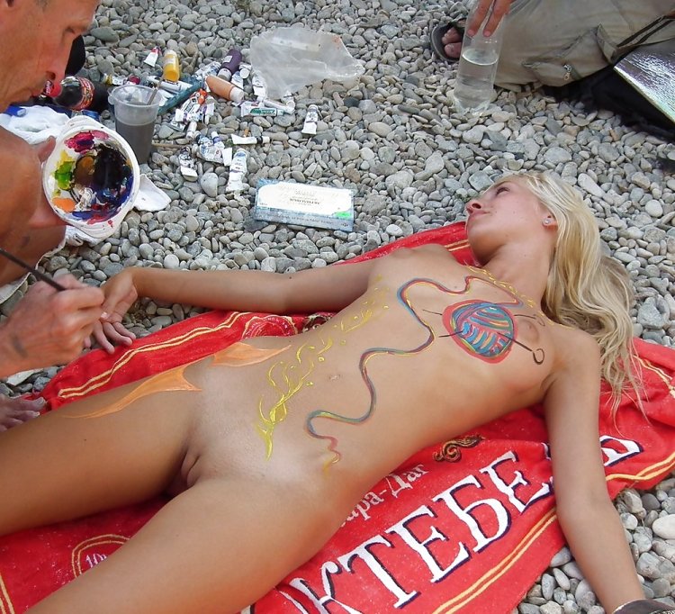 Painted nudists