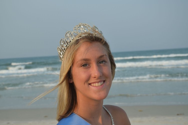 Miss Pageant 2003