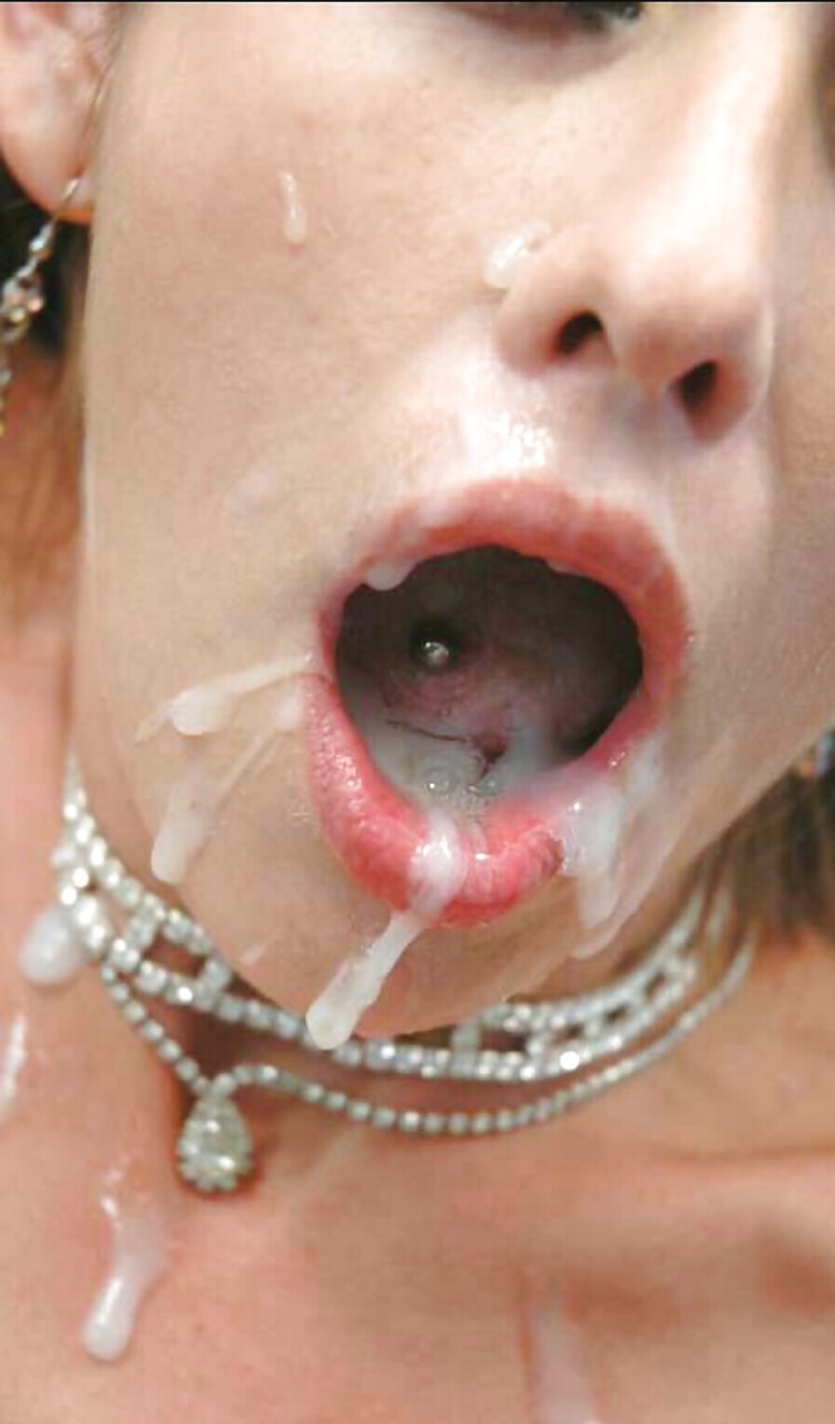 Sliming mouth girl
