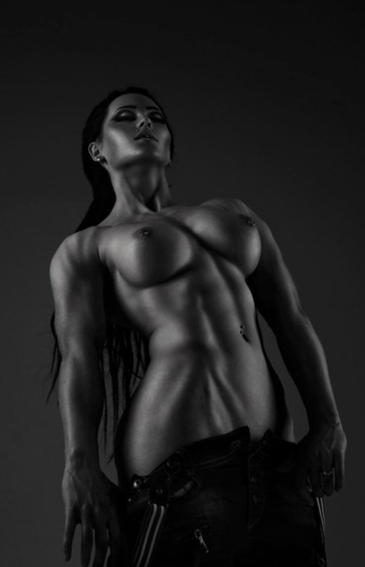 Julia Roden Fitness Model