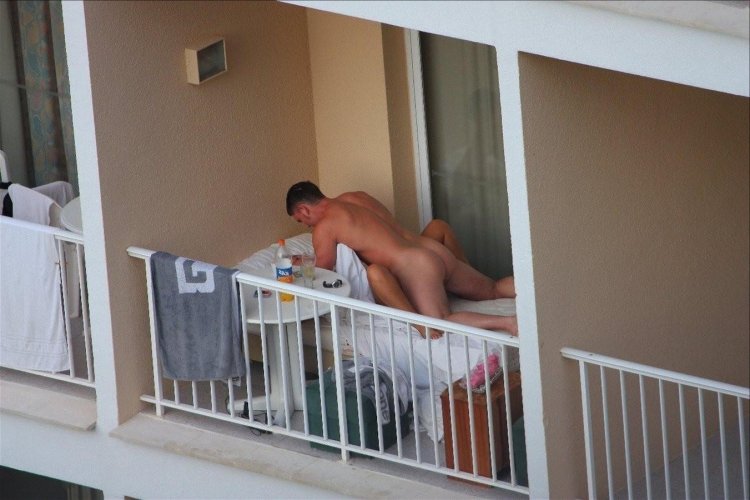 Girls on the balcony spied