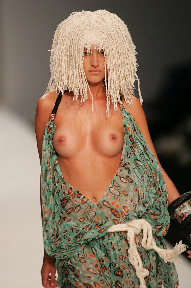 Inna Katatseva Catwalk XXX