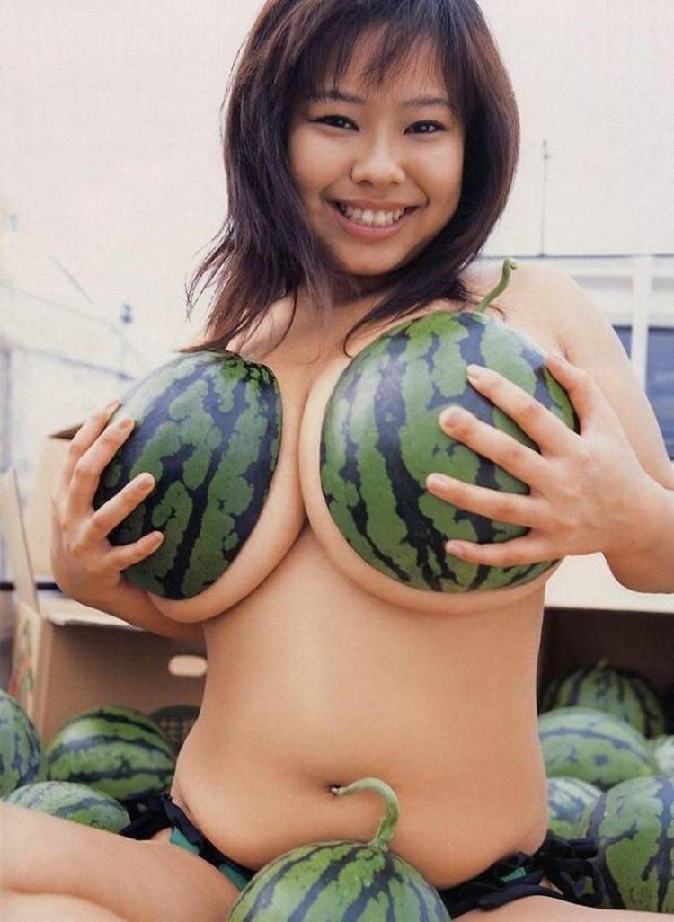Beautiful female mucs