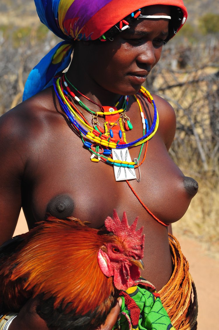 Kenyan girls tits