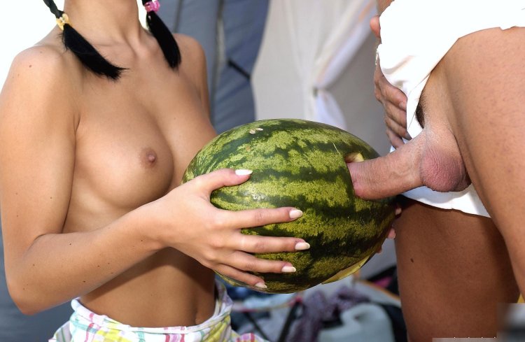 Pornstar with milets