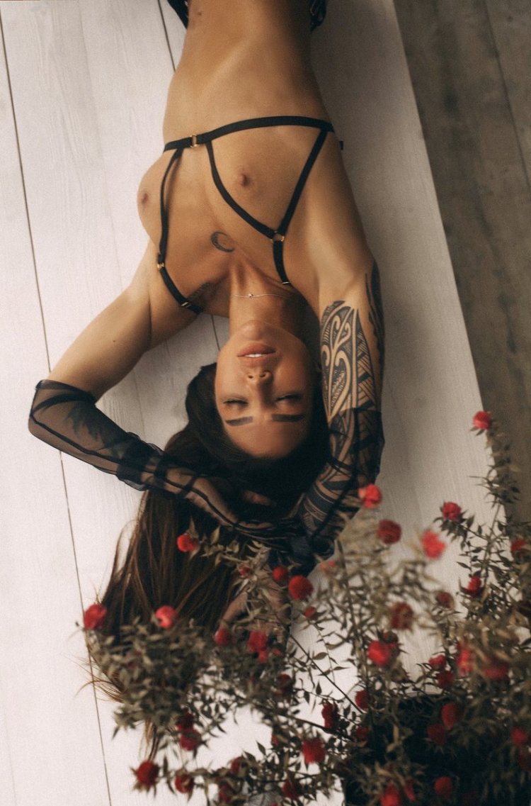 Oksana Voevodina Naked