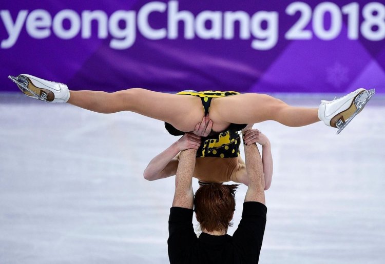 Curiosities of figure skaters