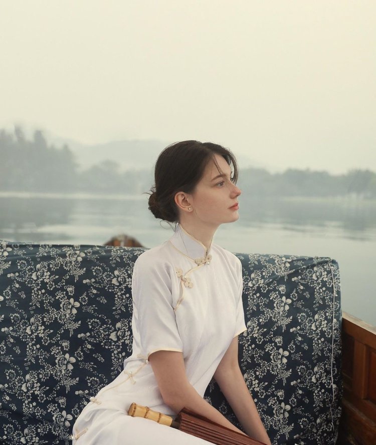 Theanastasiah plums