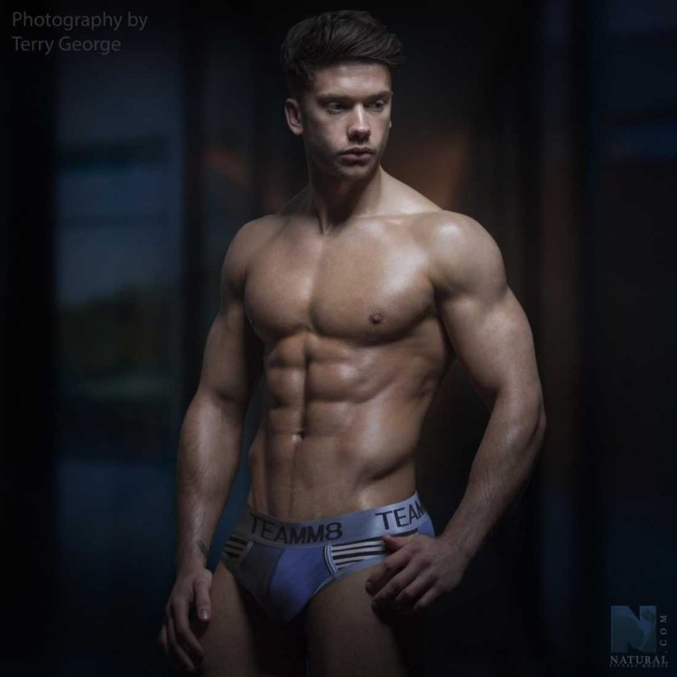 Fitness model hunk free foto