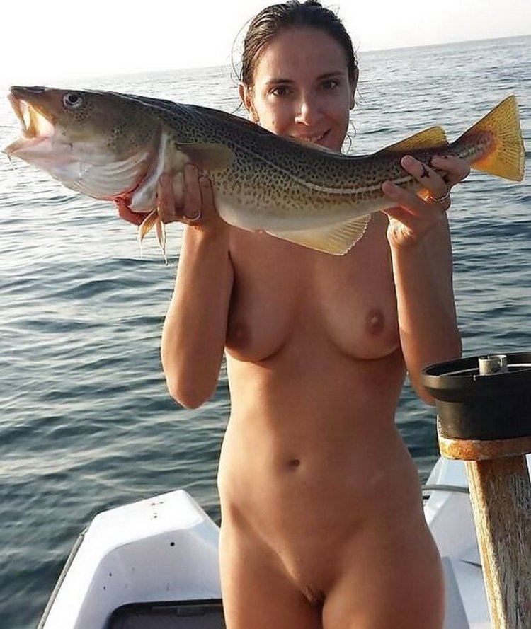 Girls nude fishing