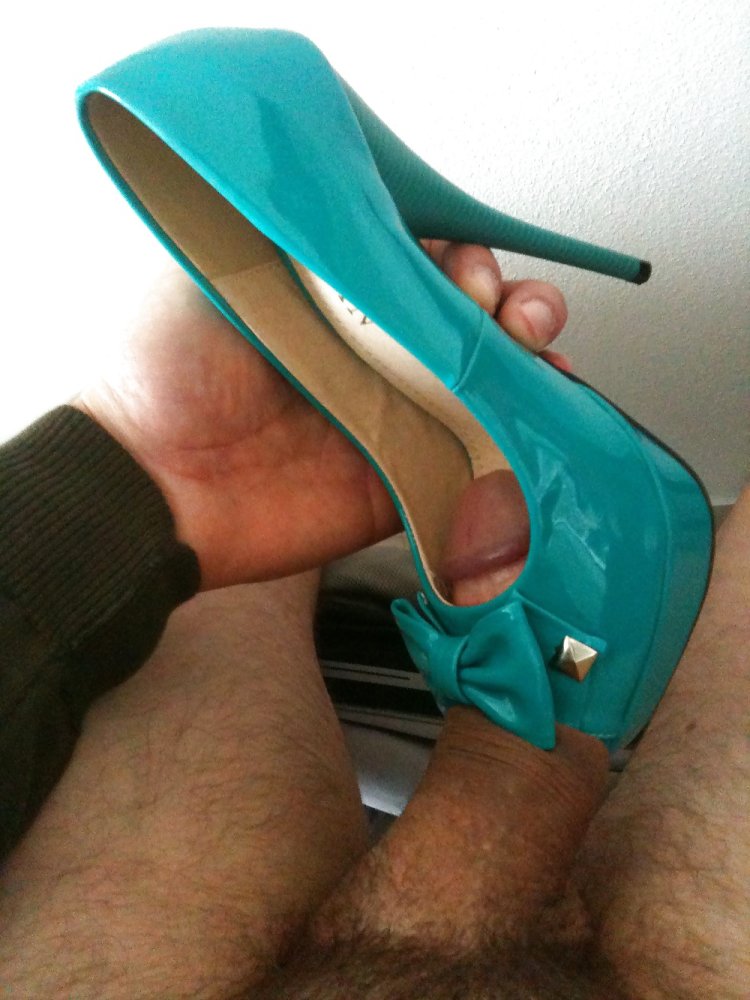 Embarrassed girl High Heel Anaal