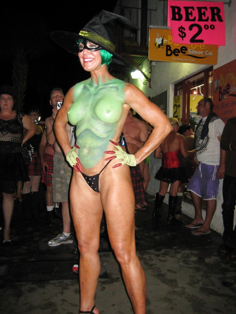 Фестиваль Сисек за бусы