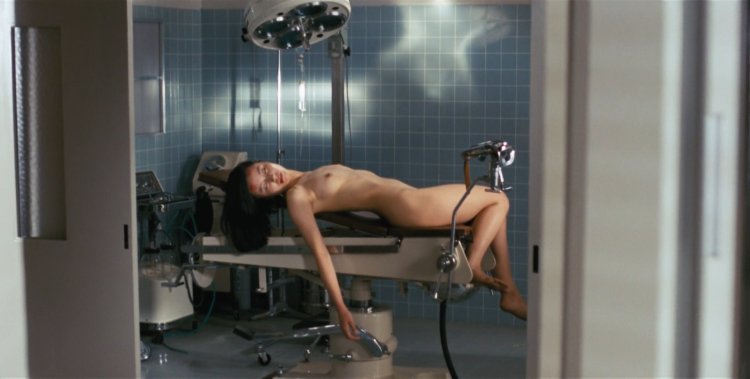 Stefani Seymour was exposed