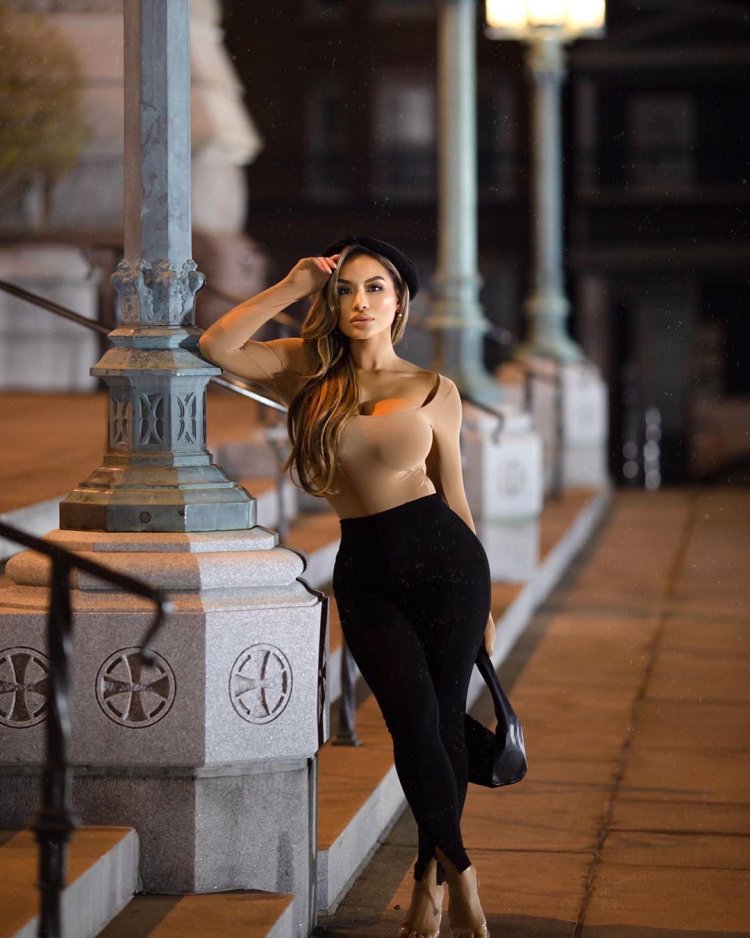 Daphni Joy chloroform xxx