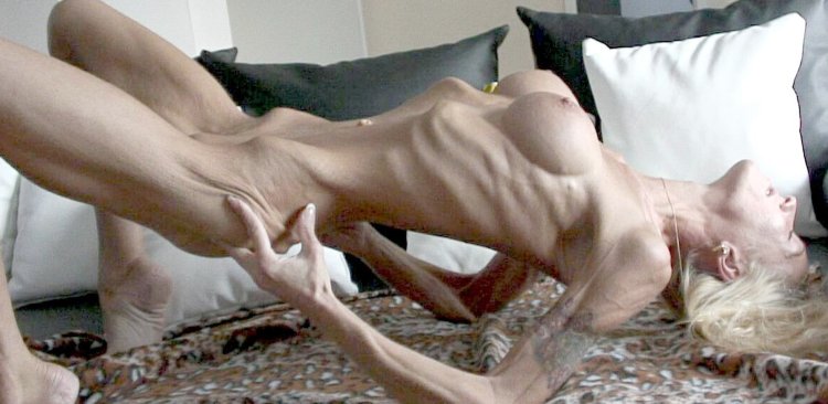 Skinny photo shoot nude