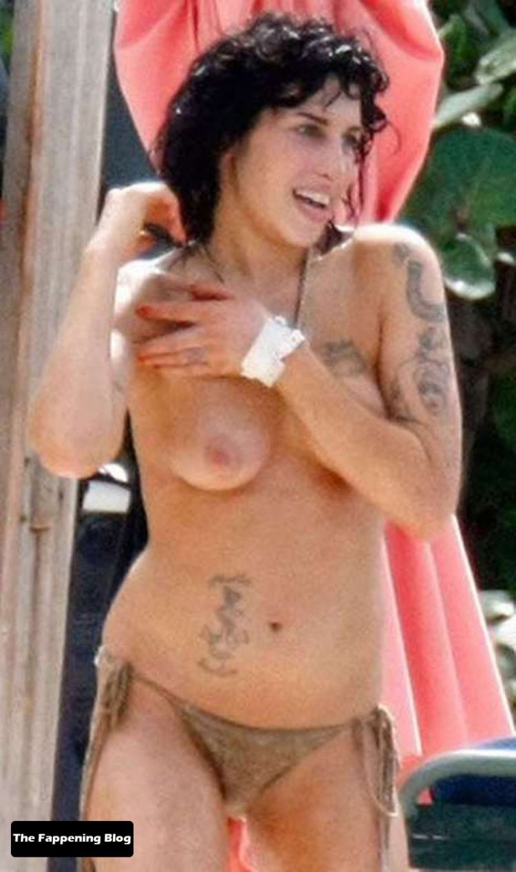 Andrew Black Amy Winehouse naked