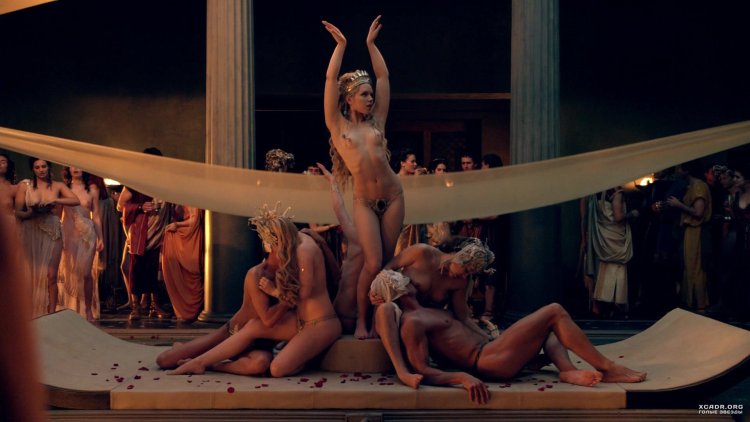 Erotic dancing on stage