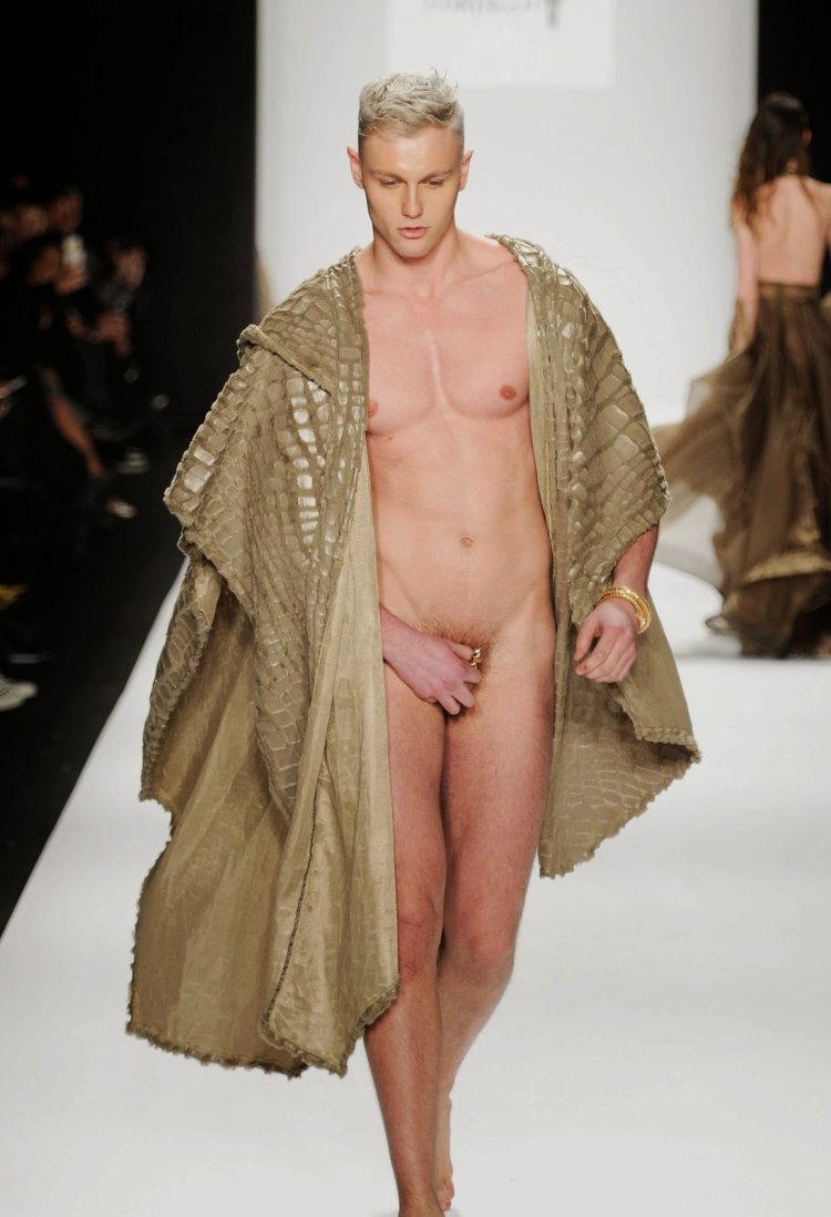 Naked Fashion Charlie Le Mind