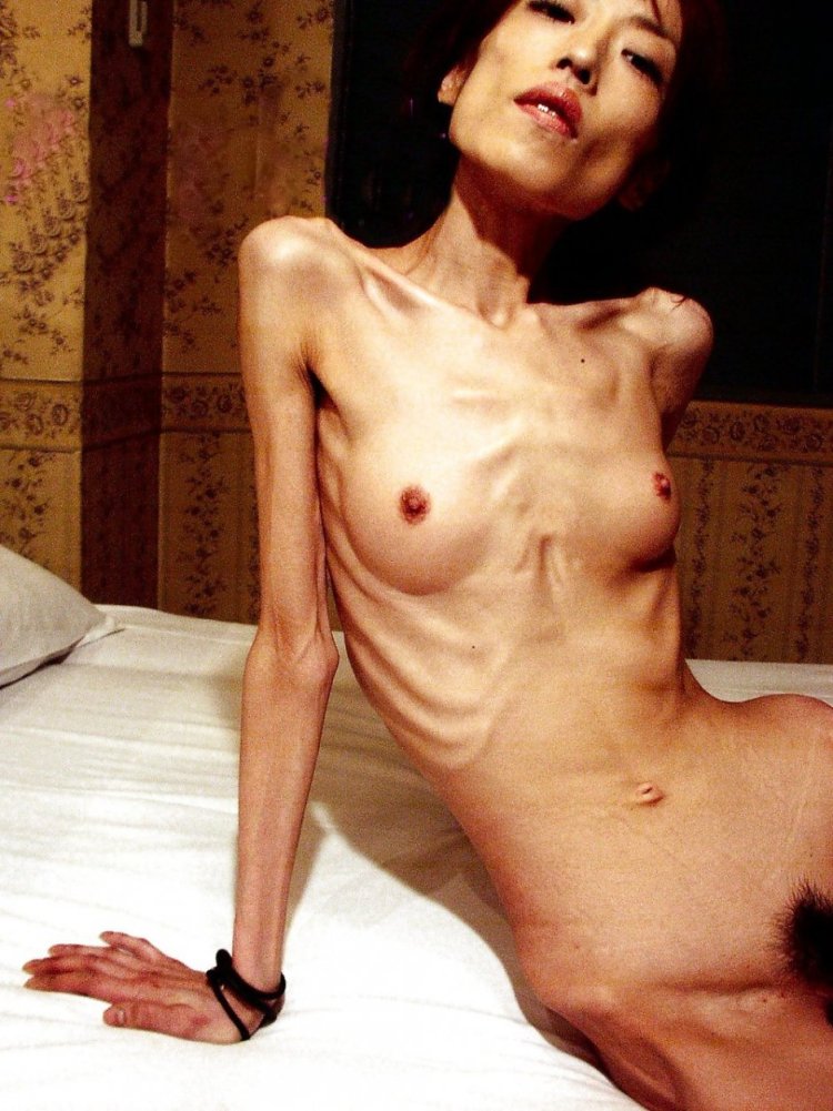 Thin a huge member in anal