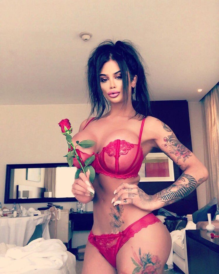 Nicki Valentina Rose Before Plastic