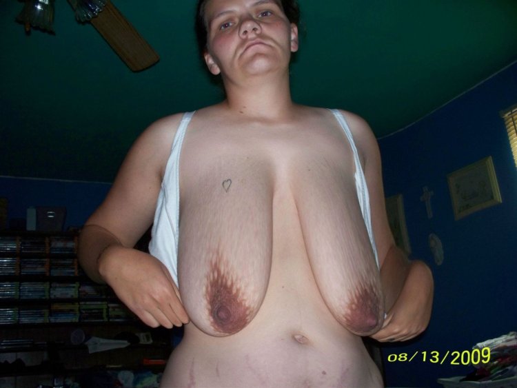Tits saggy to the navel