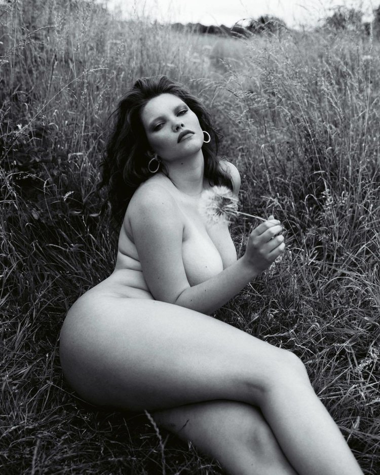Naked Molly Constable