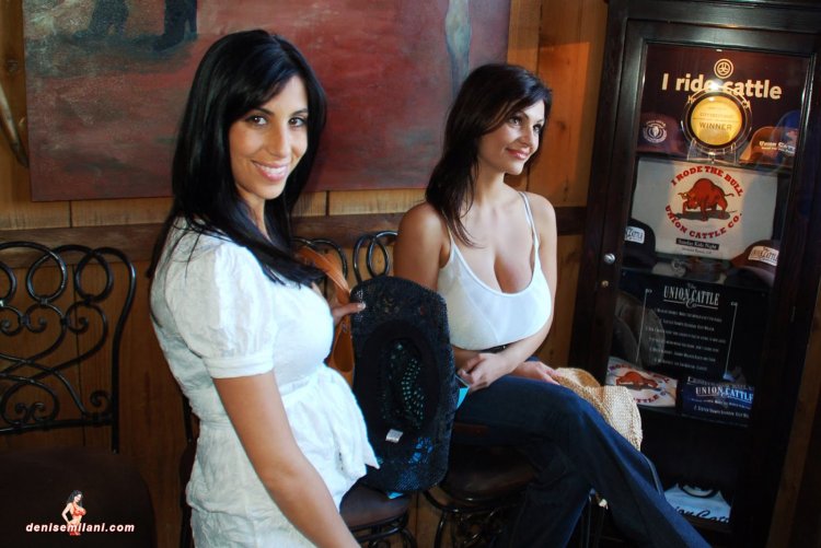 Kristina Kholmogorova