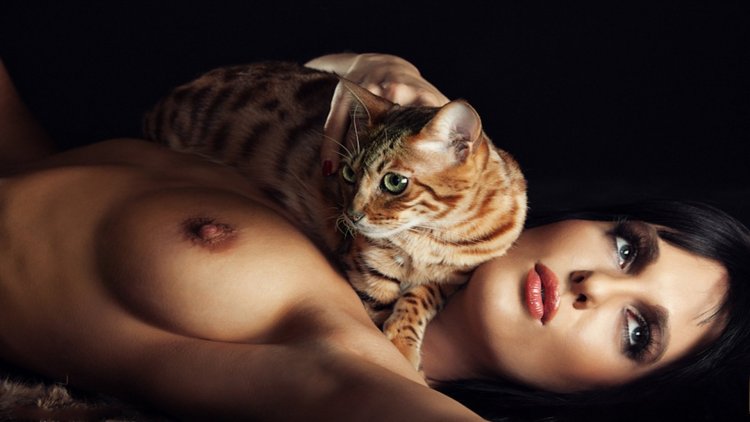 Erotic photo shoot