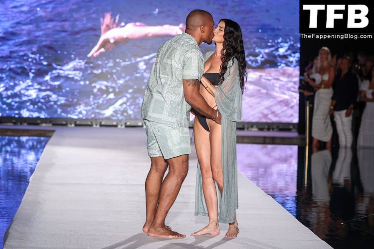 Nicole Sherzinger 2022 bikini