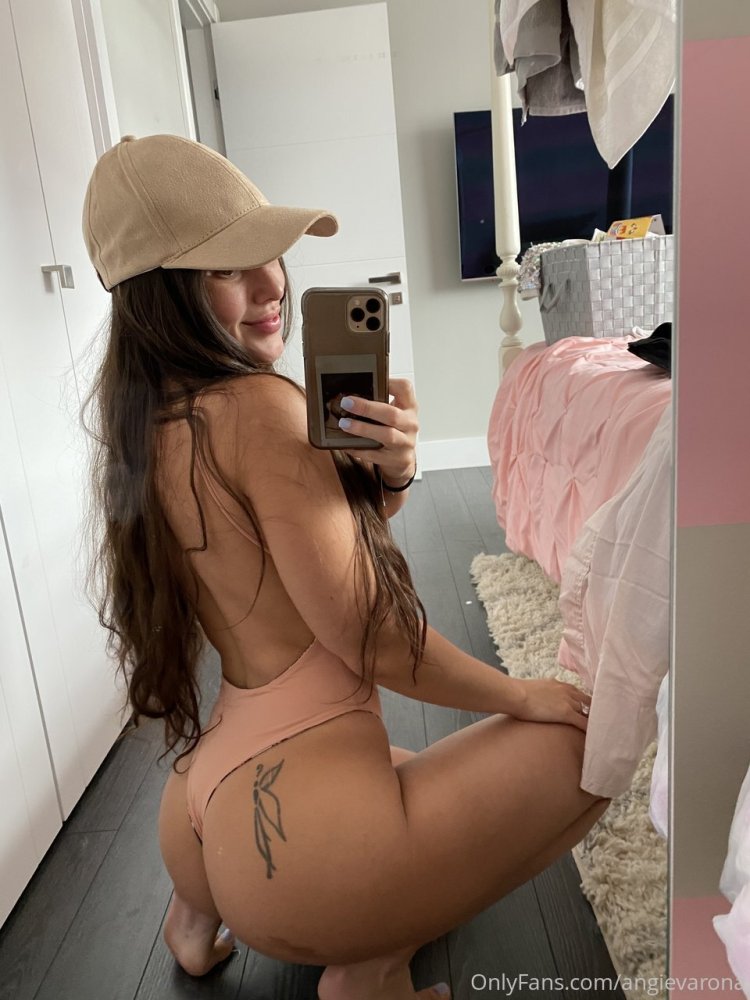 Angie Varon 14