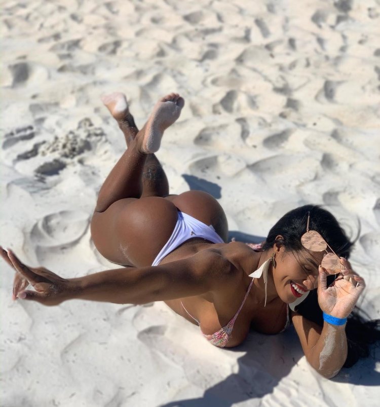 Alessandra Alves