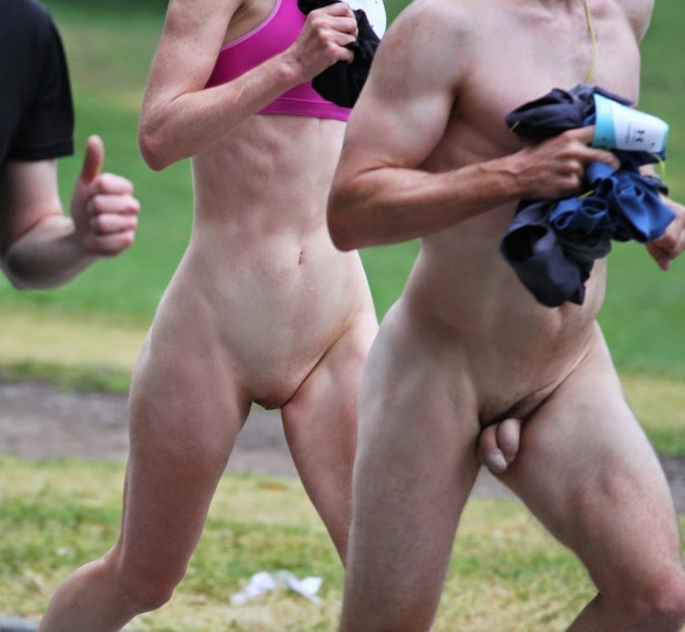 A man runs naked without panties