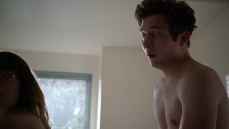 TV series Nicole Bloom shameless