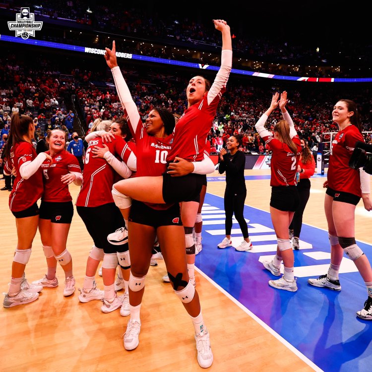 Wisconsin volleyball team drain