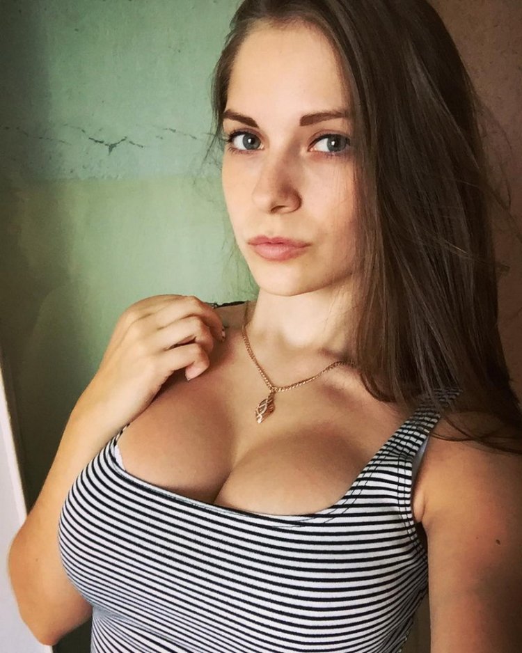 Eve Stolyarova