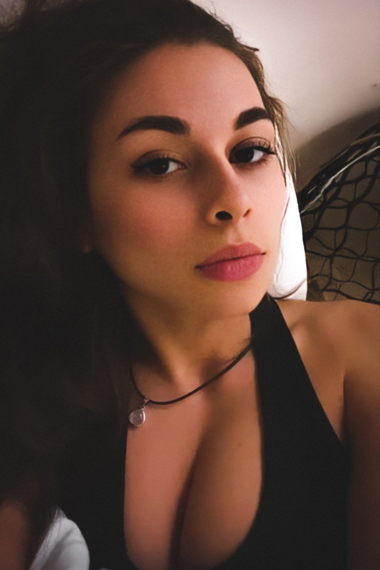 Anastasia Solodkova Lollylips