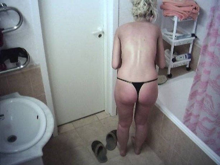 Naked Buzova house 2 drain